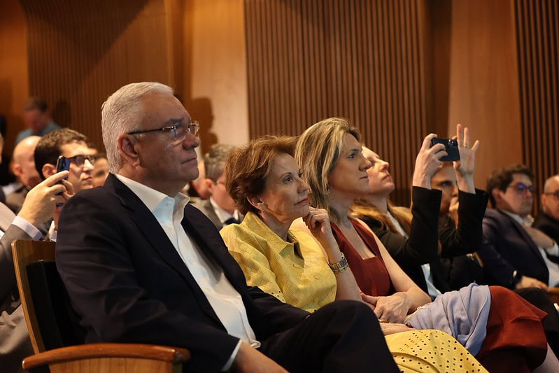 Autoridades, empresários e especialistas cobram do governo agilidade na regulamentação da política nacional de minerais críticos