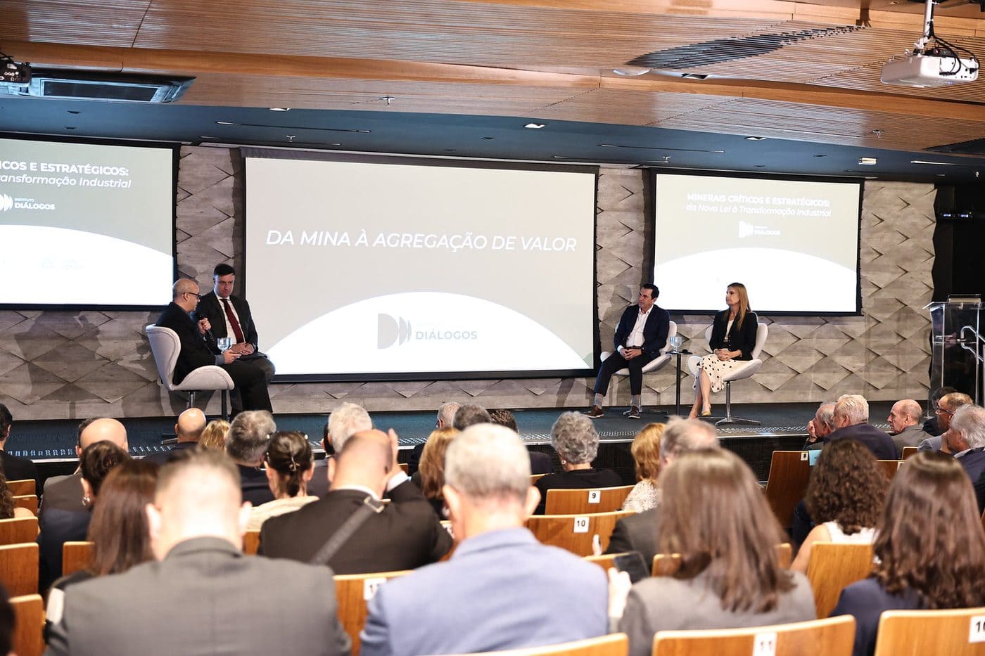 Painel “Da mina à agregação de valor”