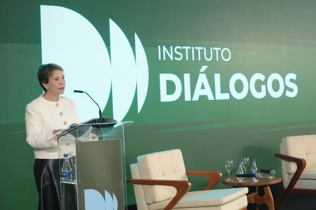 Instituto dialogos e lancado com propostas para o desenvolvimento nacional